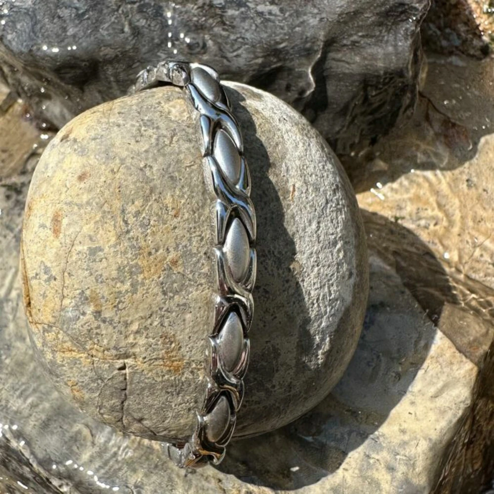 Lucovitaal Yinmagnetic Magneet Armband Zilver 4 Lucovitaal Yinmagnetic Magneet Armband Zilver - Afbeelding 2